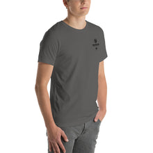 Load image into Gallery viewer, Short-Sleeve Unisex T-Shirt Honolulu Triathlon 2023 (Logo Black)
