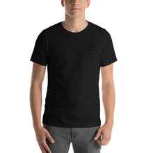 Load image into Gallery viewer, Short-Sleeve Unisex T-Shirt Honolulu Triathlon 2023 (Logo Black)
